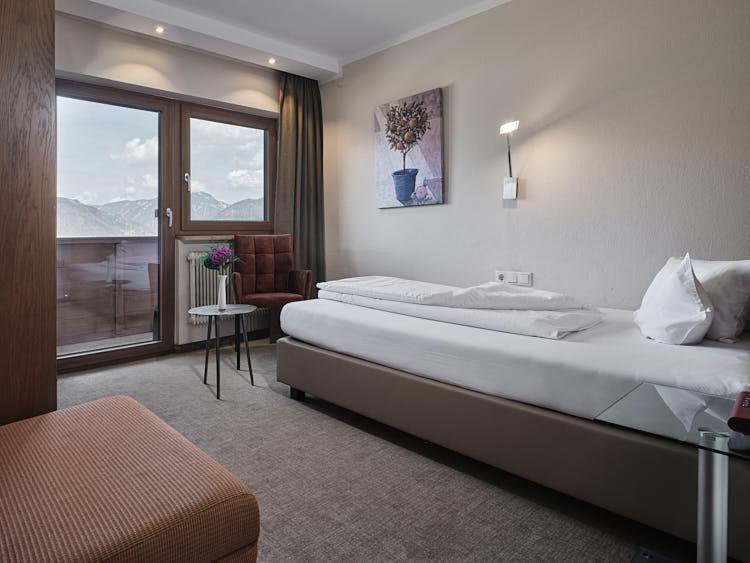 Hotel-Gasthof Zur Schoenen Aussicht St. Johann in Tirol Extérieur photo