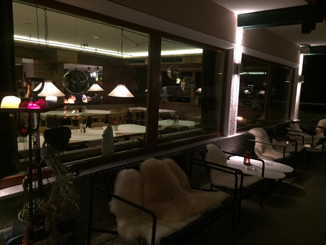 Hotel-Gasthof Zur Schoenen Aussicht St. Johann in Tirol Extérieur photo